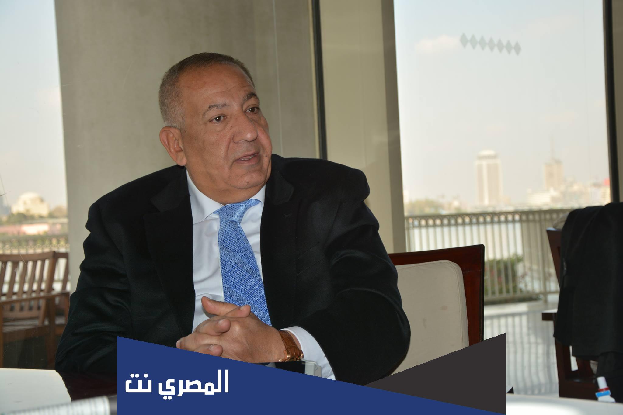 من هو كامل ابو على رجل الاعمال