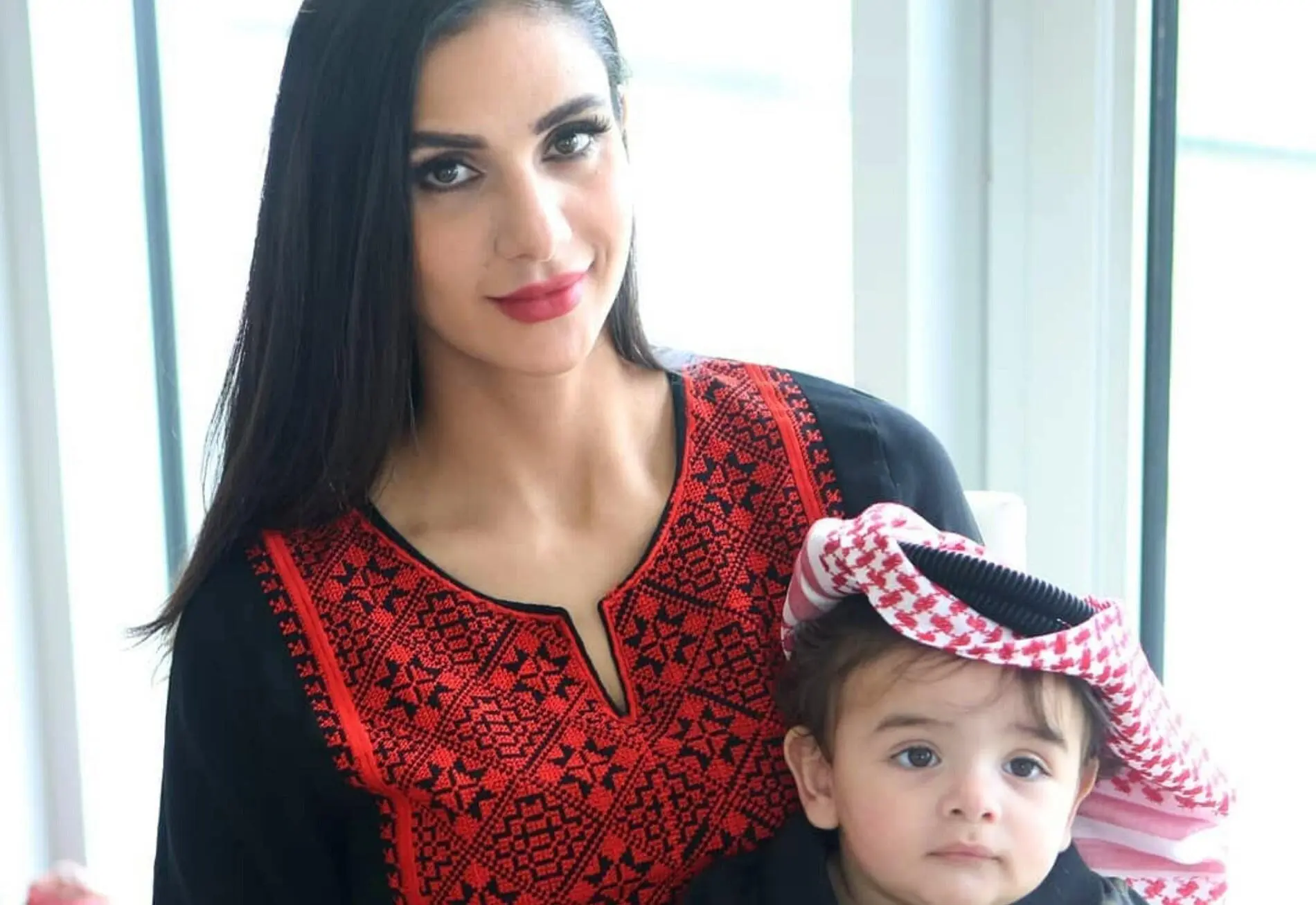 من هي احلام العجارمة السيرة الذاتية