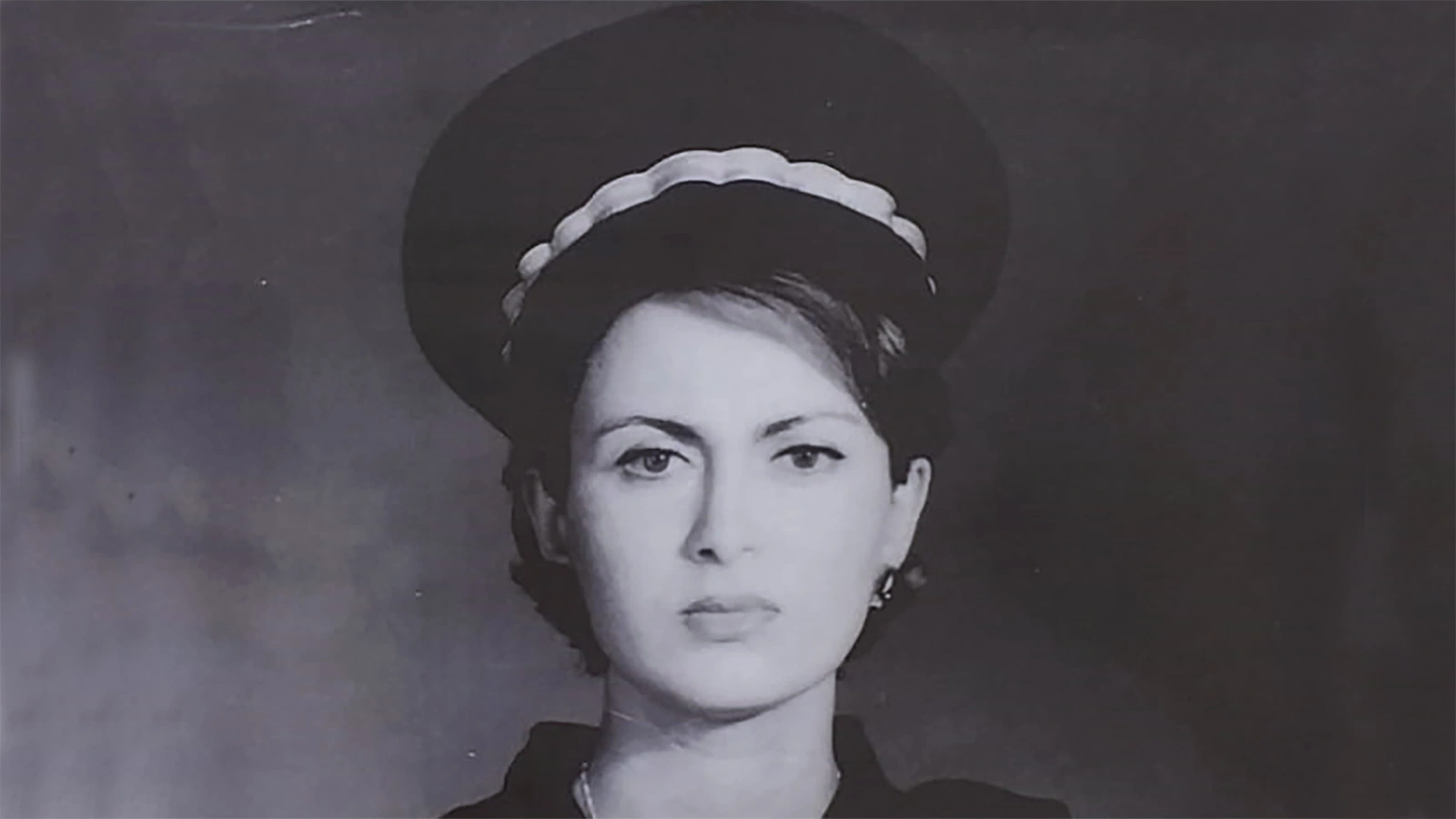 من هي اشراف شبيل