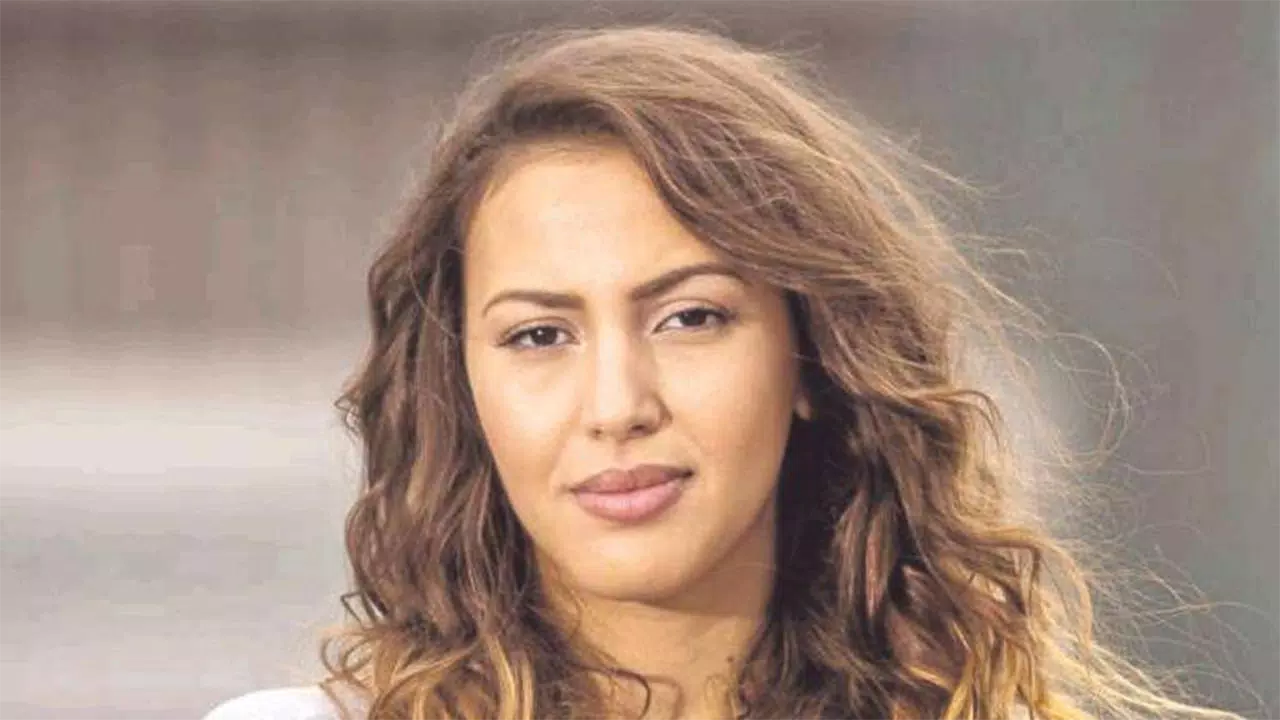 من هي حمادي مغنية ويكيبيديا