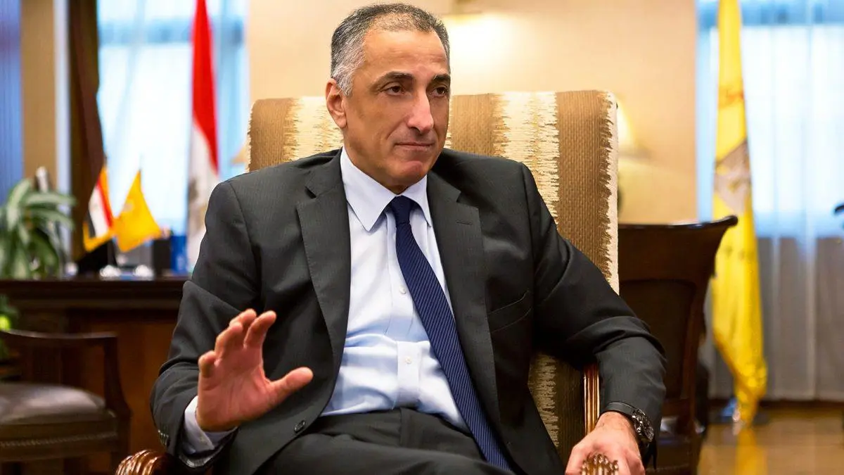 من هو طارق عامر السيرة الذاتية