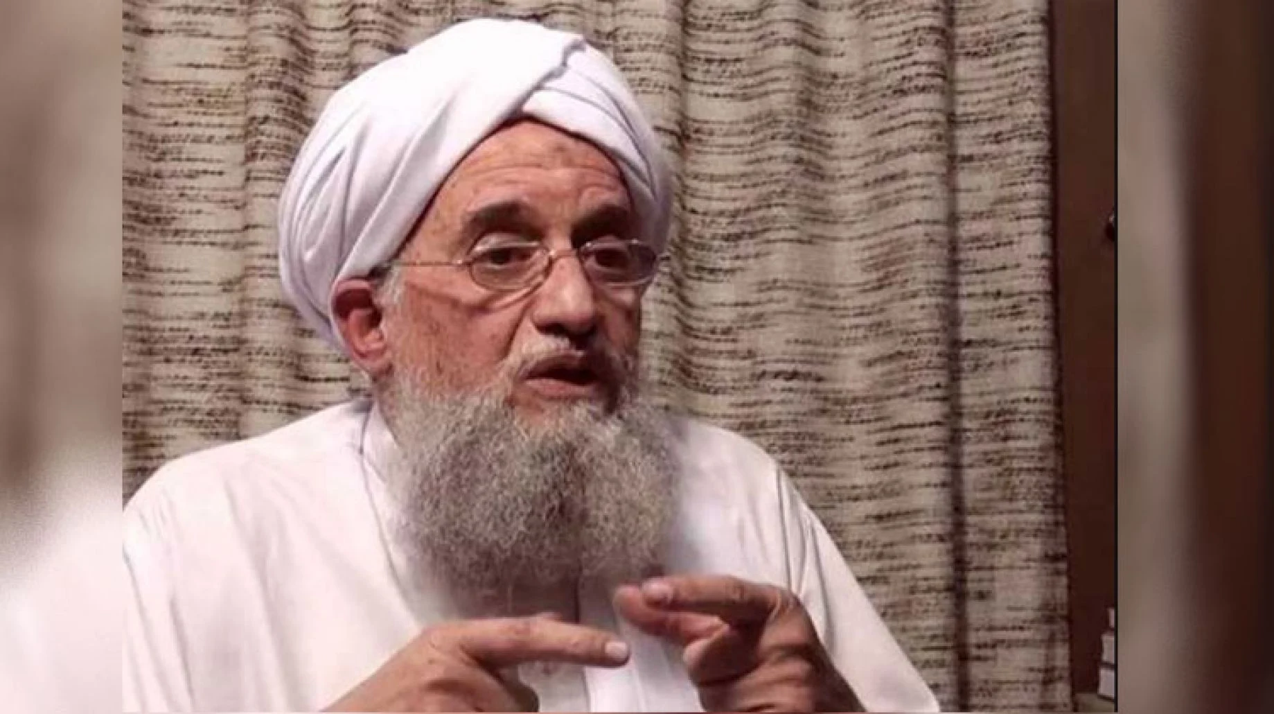 من هو أيمن الظواهري