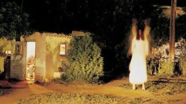 من هي عيشة قنديشة ؟