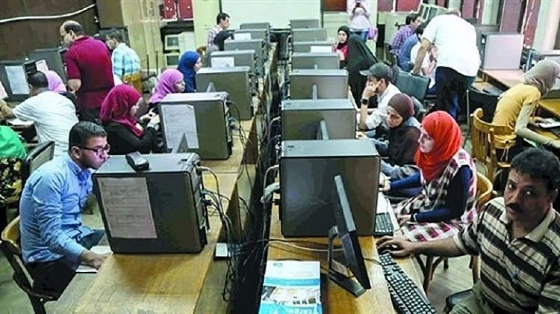 نظام قبول طلاب الشهادات المعادلة العربية والأجنبية في مصر