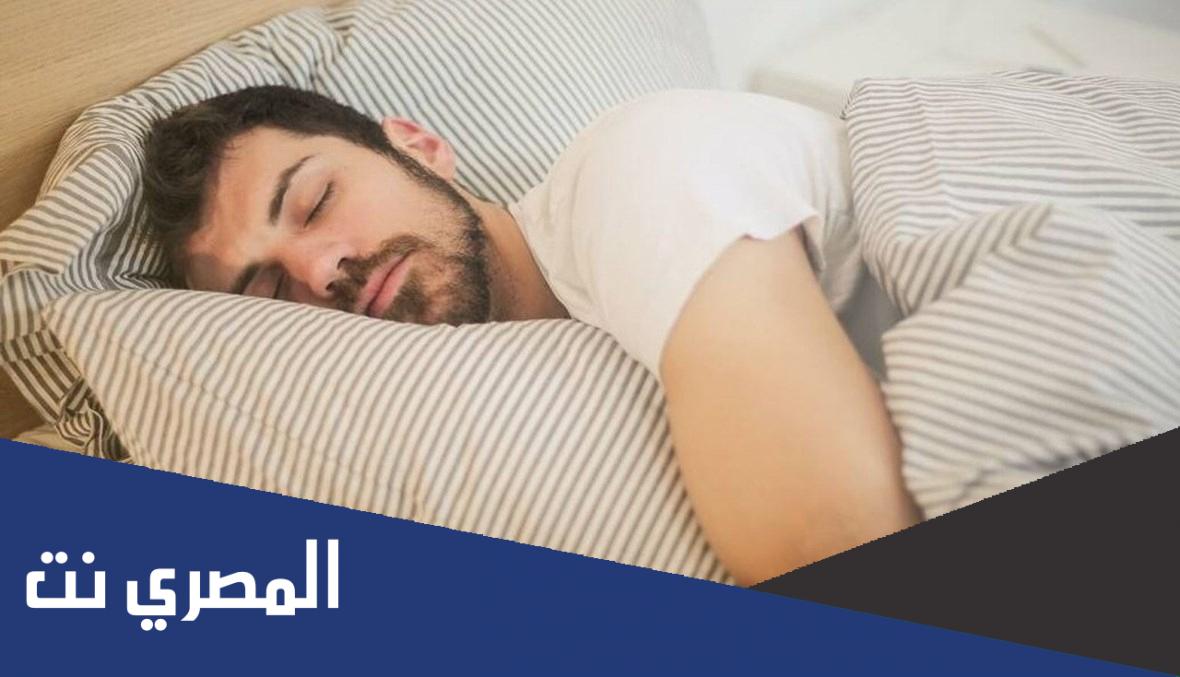 تفسير حلم ركوب السيارة مع شخص أعرفه في المقعد الخلفي