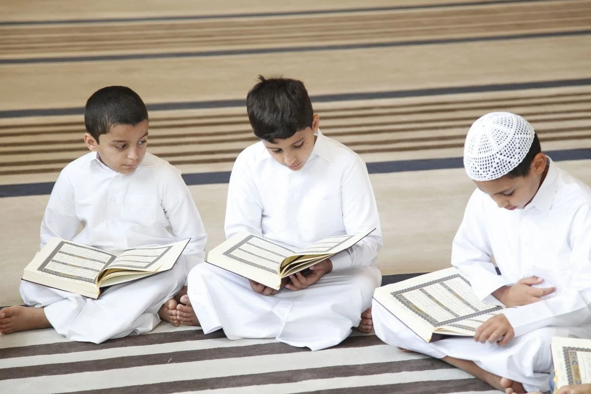 مقدمة حفل تكريم حفظة القرآن الكريم