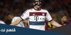 لماذا يرتدي اللاعب قناع