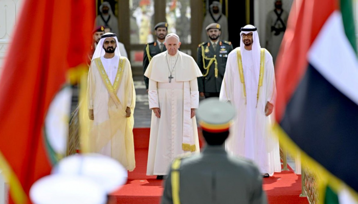 هل يوجد كنائس في الامارات