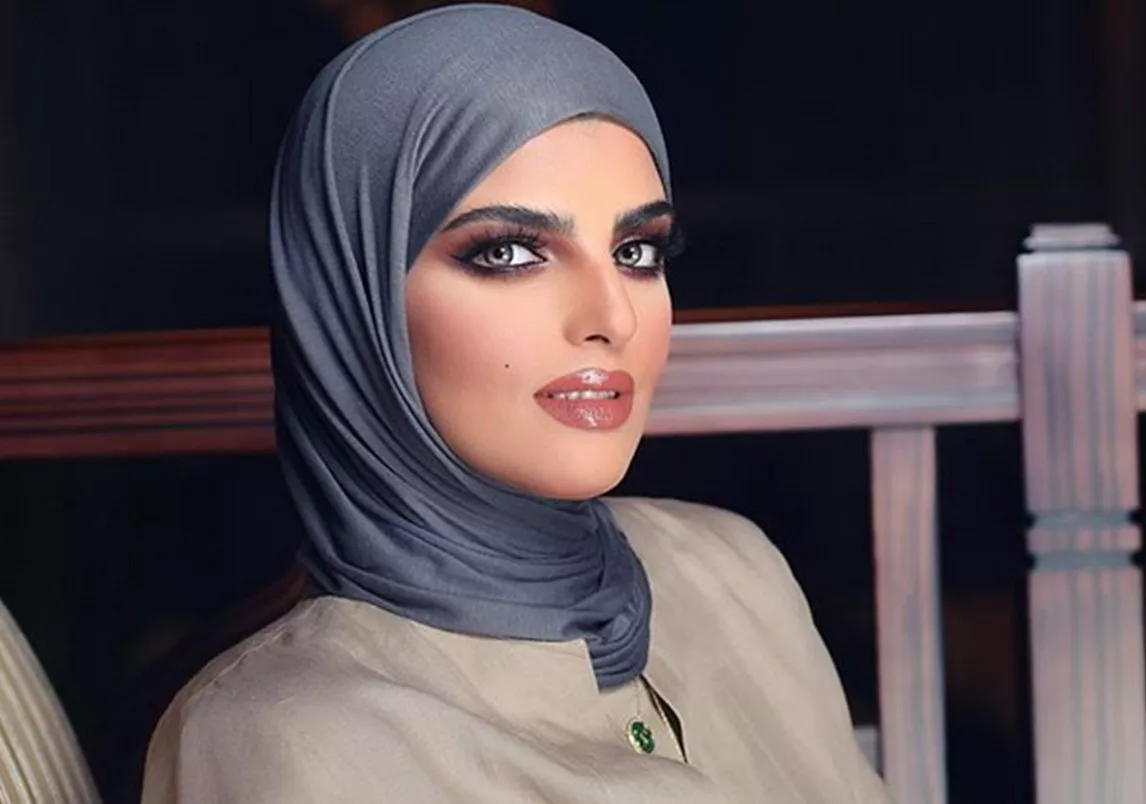 صور مسربة سارة الودعاني بدون حجاب
