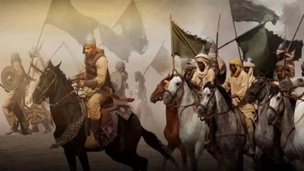 ما اسم الراية التي حملها الامام علي في معركة بدر