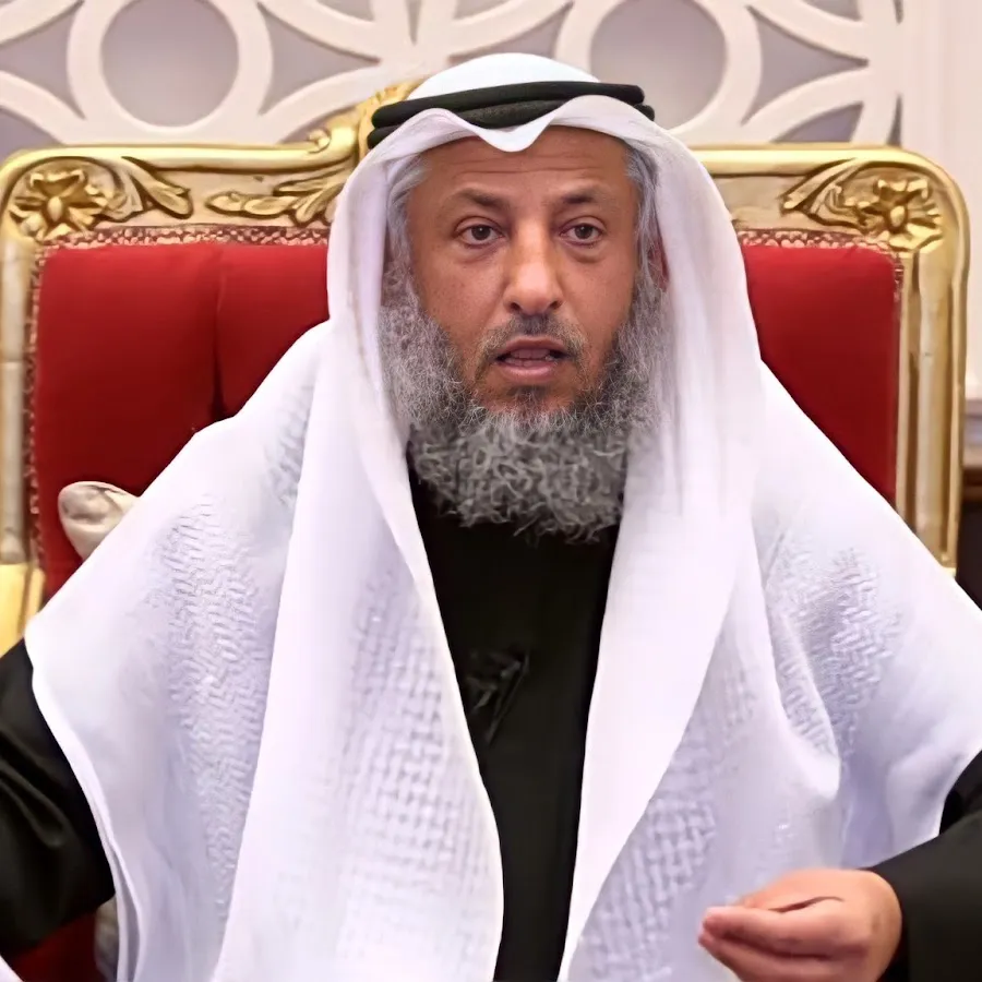 من هو عثمان الخميس ويكيبيديا