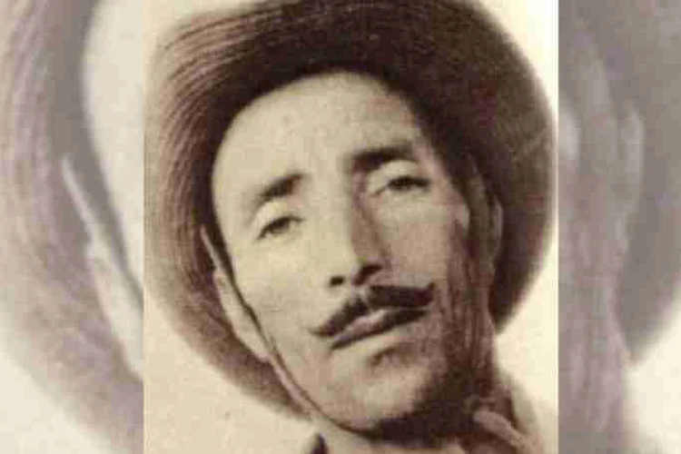 اين توفي زيغود يوسف