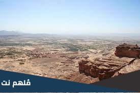 حصن ذي مرمر يطل على مدينة شبام هل