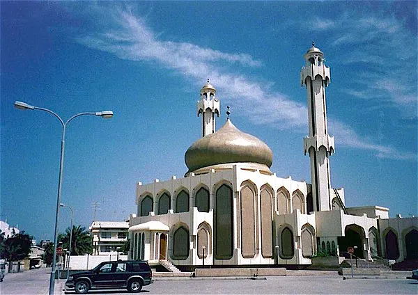 متى بدأ انتشار الاسلام في البحرين اي عام