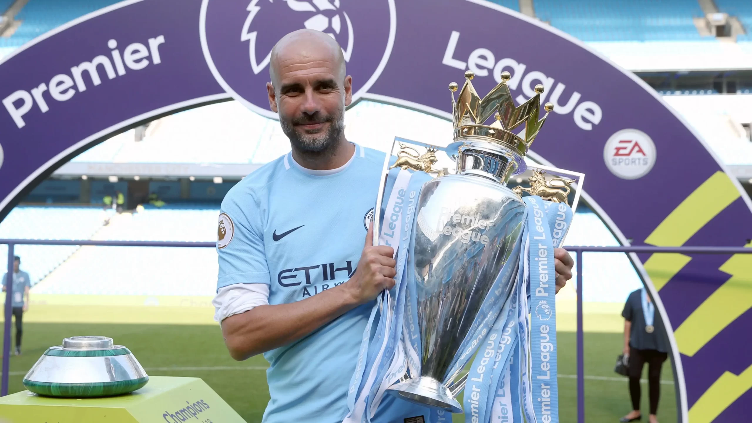 كم فريق يتأهل لدوري ابطال اوروبا من انجلترا