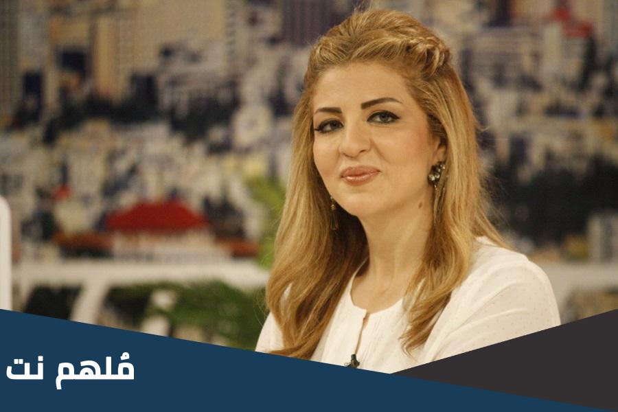 ما ديانة لانا القسوس