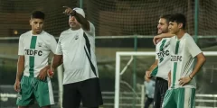من هو مدرب نادي زد